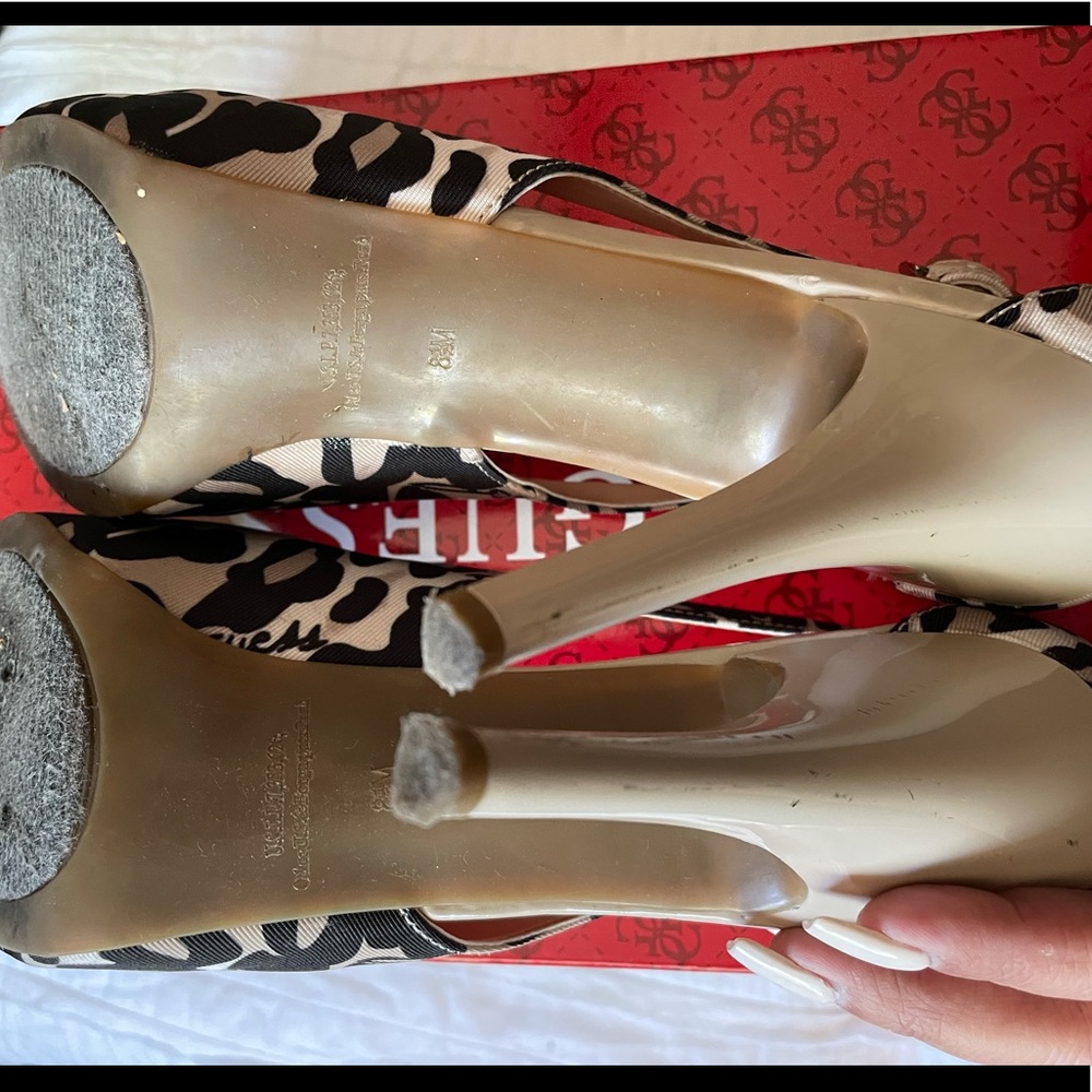 GUESS heels - Picture 6 of 6